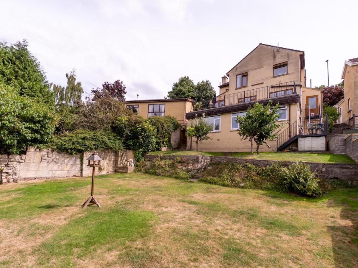 Pass The Keys One Bed Flat With Stunning Views And Free Parking Apartment Bath Luaran gambar