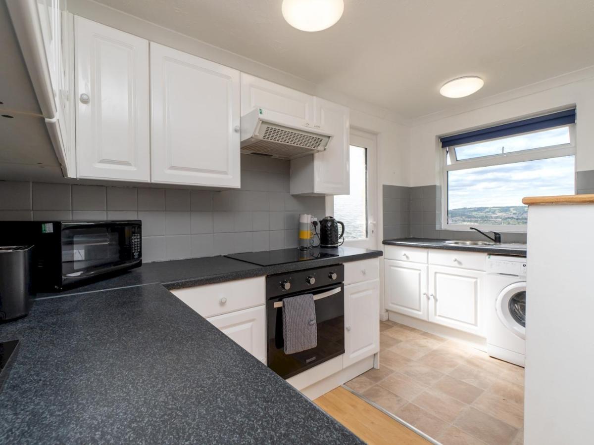 Pass The Keys One Bed Flat With Stunning Views And Free Parking Apartment Bath Luaran gambar